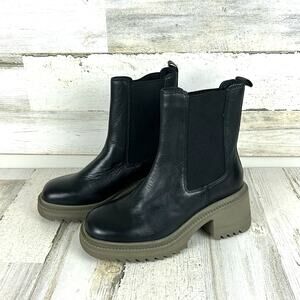 Vince Camuto Anikaa Women’s 5.5M Black Leather Combat Slip-On Ankle Boots NEW